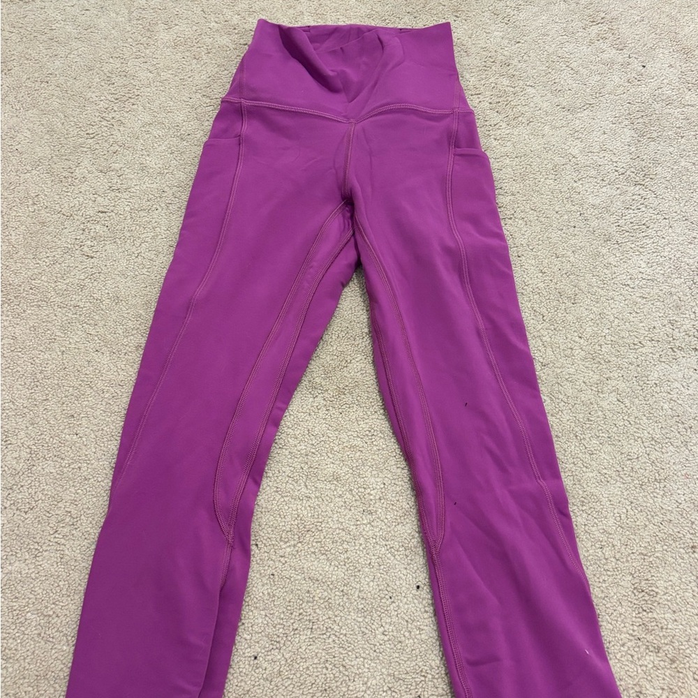 Lululemon Purple leggings with pockets